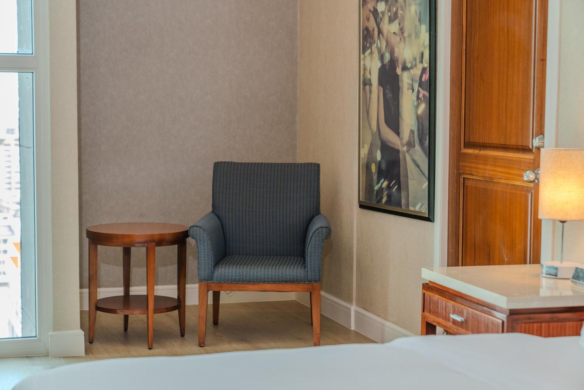 Waymore & Casino Hotel 5*